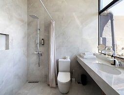 Niabi 3BDR Villa with pool