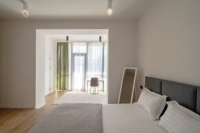 Niabi 3BDR Villa with pool