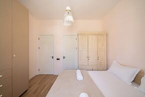 Niabi 3BDR Villa with pool