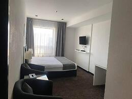 City Tower Hotel