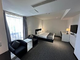 City Tower Hotel