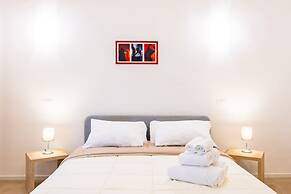 Art Apartment by Napoliapartments