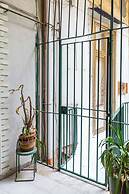 Art Apartment by Napoliapartments