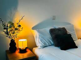 Deluxe Stay - Naffah Apartments