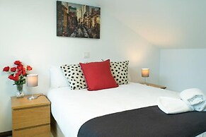 Deluxe Stay - Naffah Apartments