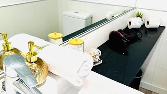 Deluxe Stay - Naffah Apartments