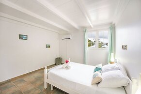 CASA LYDIE - ÉVASION CRÉOLE AVEC PISCINE