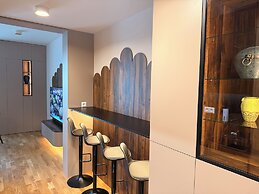 Devana Premium Apartment by CHORS