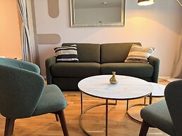 Devana Premium Apartment by CHORS