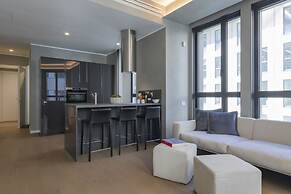Central Tower S Babila - Elegant 2bdr With Rooftop Terrace