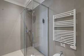 Central Tower S Babila - Elegant 2bdr With Rooftop Terrace