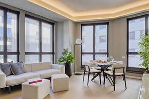 Central Tower S Babila - Elegant 2bdr With Rooftop Terrace