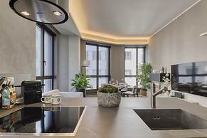 Central Tower S Babila - Elegant 2bdr With Rooftop Terrace