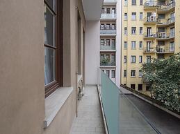 Freguglia G - Large Studio Suite Close to Duomo