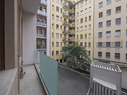 Freguglia G - Large Studio Suite Close to Duomo