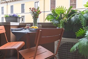 S Marco - Bright Central 1bdr With Balcony in Brera
