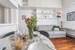 S Marco - Bright Central 1bdr With Balcony in Brera