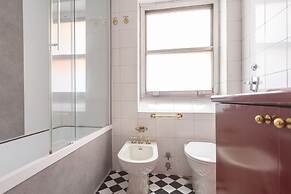 S Marco - Bright Central 1bdr With Balcony in Brera