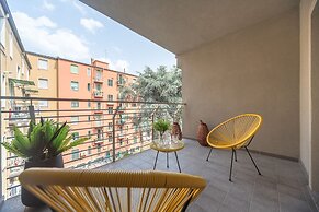 Candiani E2 Trilocale 2 Livelli