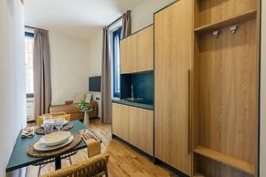Quantum 5 Electron in Milano