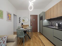 Varanini - Modern 1 bdr Apartment Loreto Area