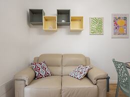 Varanini - Modern 1 bdr Apartment Loreto Area
