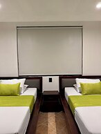 Hotel Plaza Mayor 44