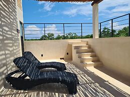 Private Balcony Jungle View Studio S21