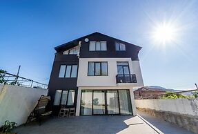 Niabi 3BDR Cozy Apartments