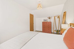 Host Stay Bracken Cottage