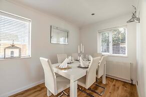 Host Stay Meadow Way