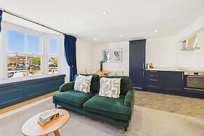 Host Stay Cringle Cottage