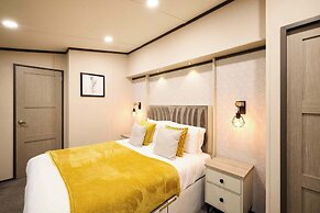 Host Stay Sunbird Lodge