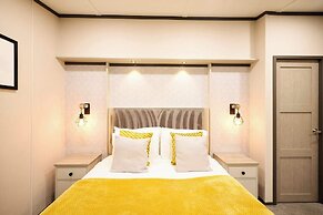 Host Stay Sunbird Lodge