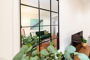 M Mal71a Moderno Piso de 2 Dormitorios con Terra