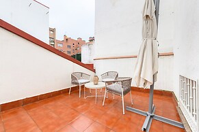 M Mal71a Moderno Piso de 2 Dormitorios con Terra