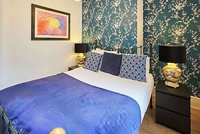 Host Stay Grand Parade Apartment