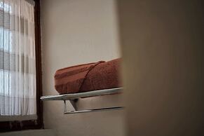 Casa Dos Parques AC Pool Garden Design Location
