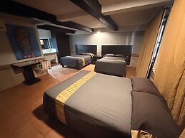 Hotel Mirage Express