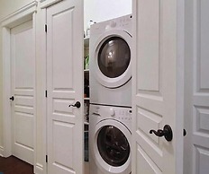Champlain Condo 102