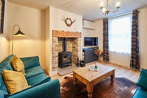 Host Stay Daisy Cottage