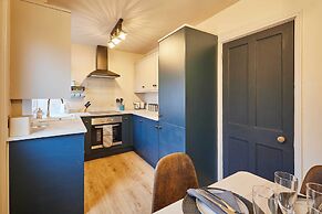 Host Stay Daisy Cottage