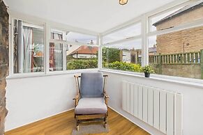 Host Stay Highgarth