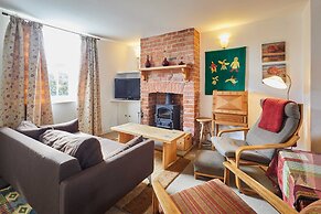 Host Stay Sunbeam Cottage