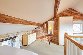Host Stay Sunbeam Cottage