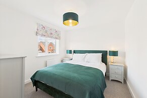 Host Stay Gannett House