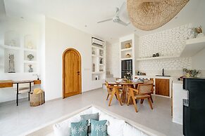 Villa Maiora Tres Bingin