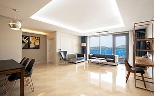 Blanc Hotel & Resort