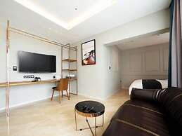Blanc Hotel & Resort
