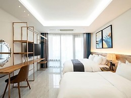 Blanc Hotel & Resort